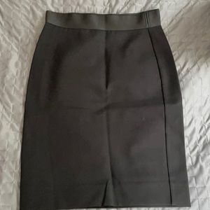 Everlane black pencil skirt